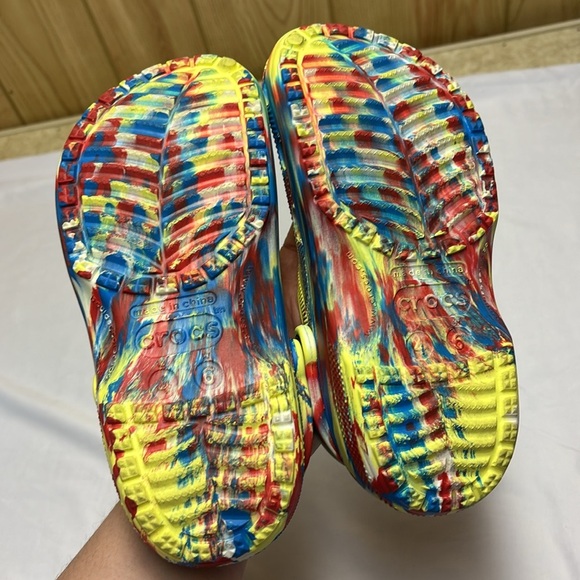 Marbled Crocs - Picture 4 of 6